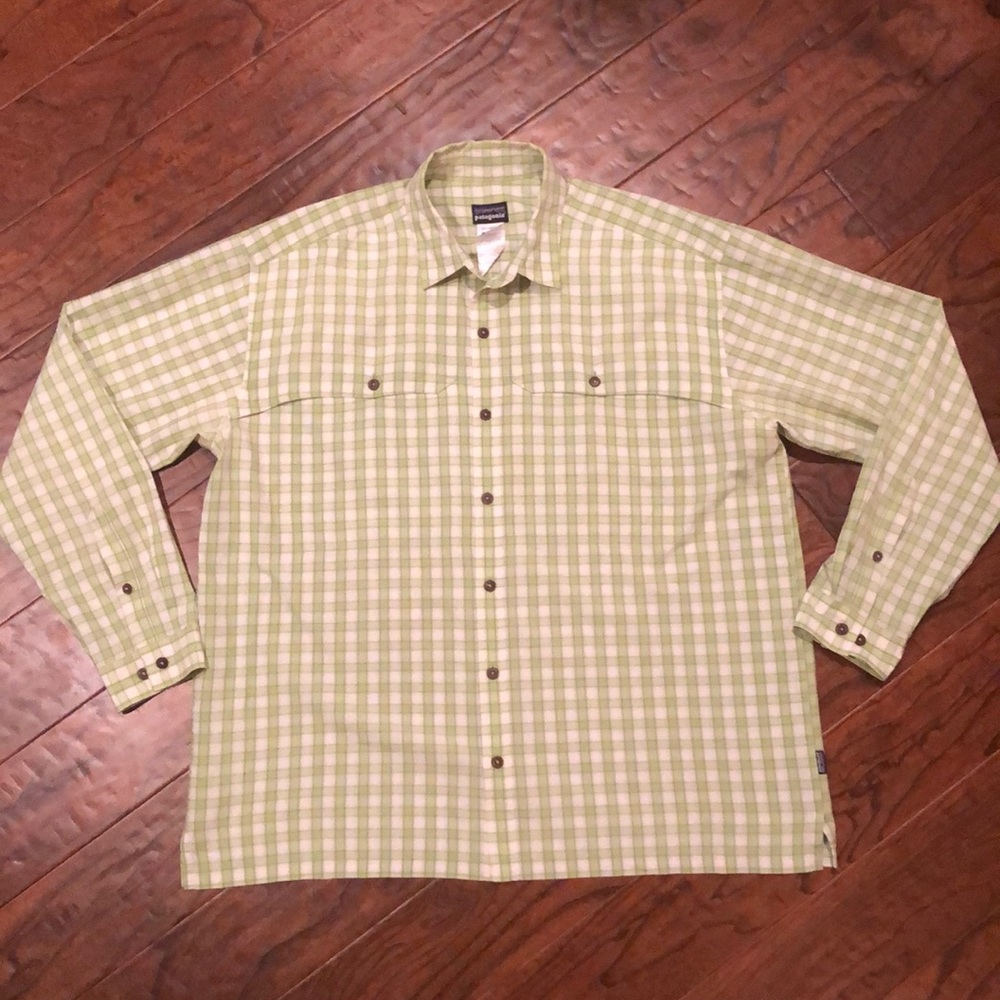 Patagonia Button Down Shirt Green Men’s Size XL